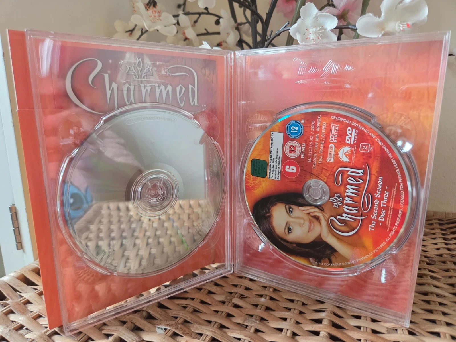 ❤️Coffret Charmed saison 2 complet – photo 7